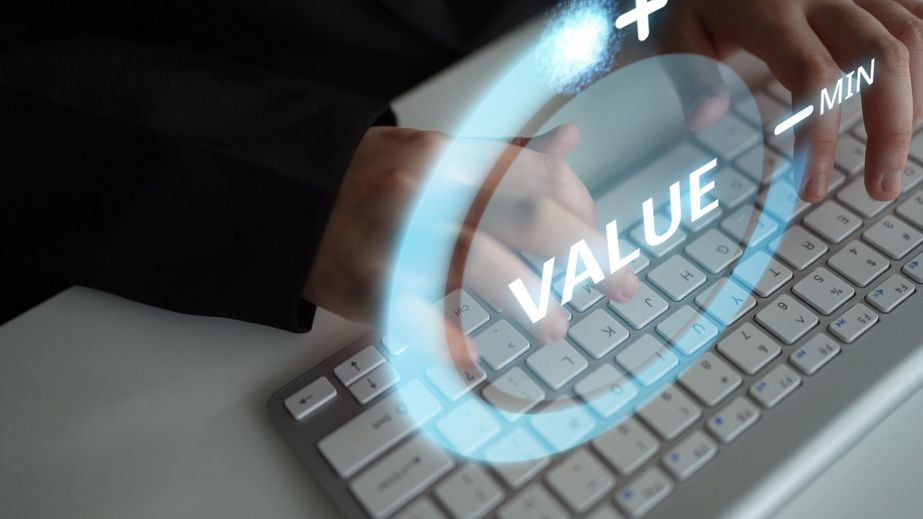 ESD_FY25_ValueOps Microsite.Blog.The AI Advantage Unlocking Hidden Value in Your Technology Investments.Featured